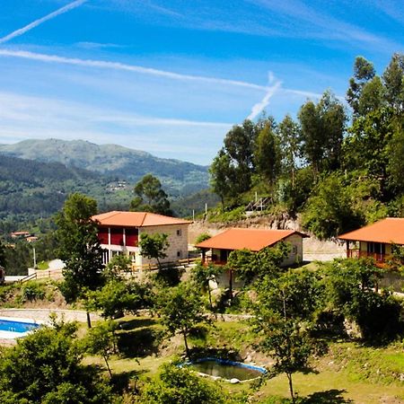 Encostas Da Torre Guest House Terras de Bouro Ngoại thất bức ảnh