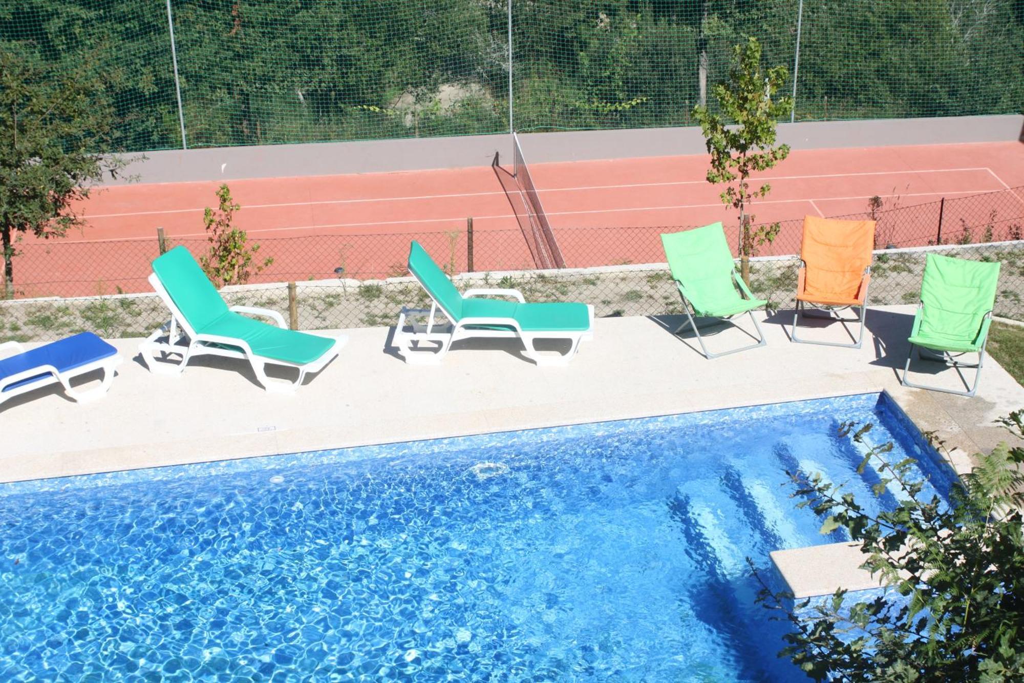 Encostas Da Torre Guest House Terras de Bouro Ngoại thất bức ảnh