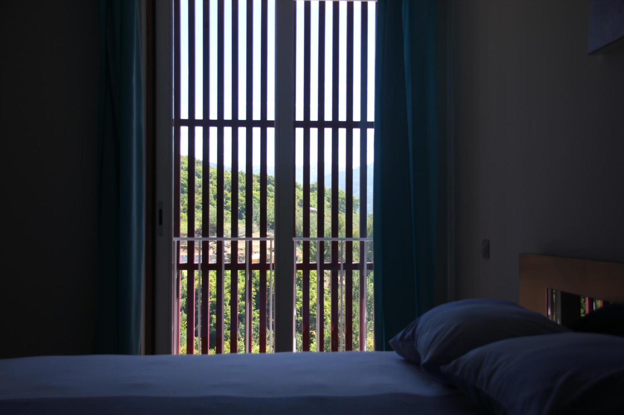 Encostas Da Torre Guest House Terras de Bouro Ngoại thất bức ảnh