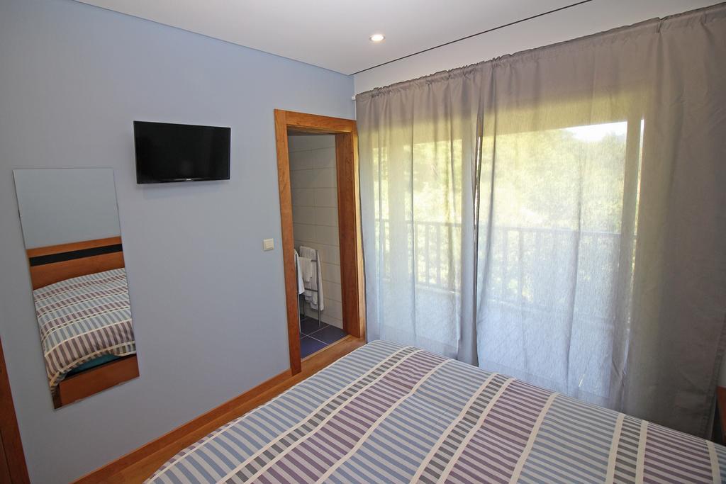 Encostas Da Torre Guest House Terras de Bouro Ngoại thất bức ảnh