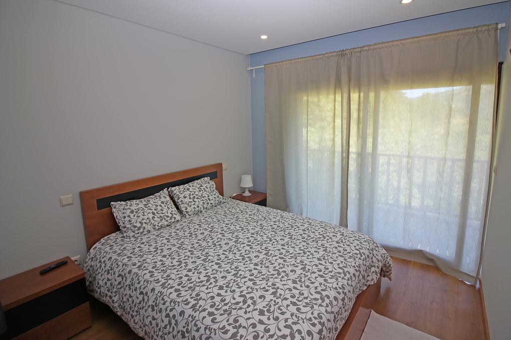 Encostas Da Torre Guest House Terras de Bouro Ngoại thất bức ảnh