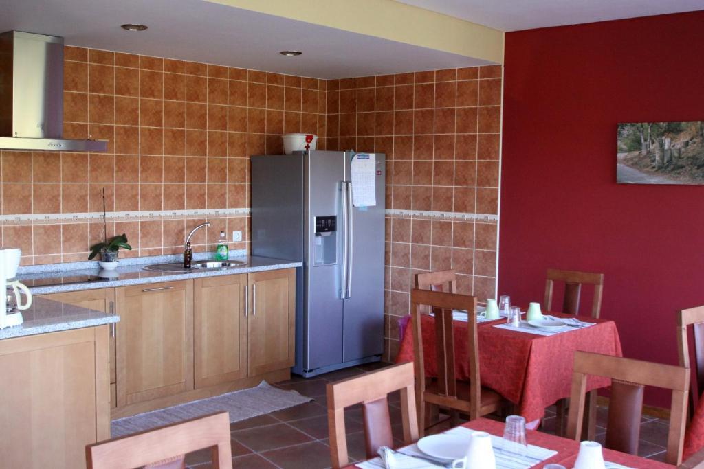 Encostas Da Torre Guest House Terras de Bouro Phòng bức ảnh